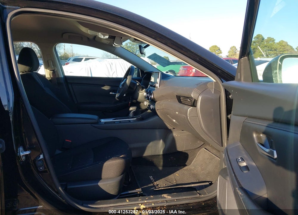 2024 NISSAN SENTRA SV XTRONIC CVT VIN: 3N1AB8CV0RY253071