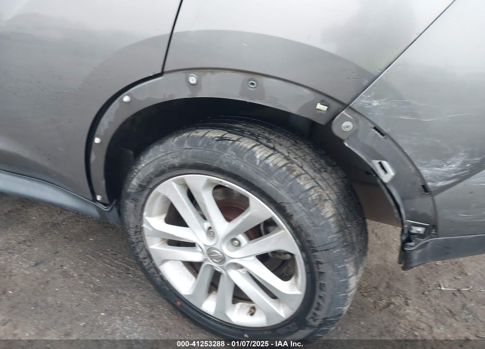 2011 NISSAN JUKE SV VIN: JN8AF5MR8BT004716