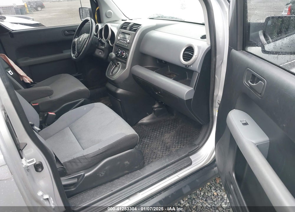 2008 HONDA ELEMENT EX VIN: 5J6YH28728L008310