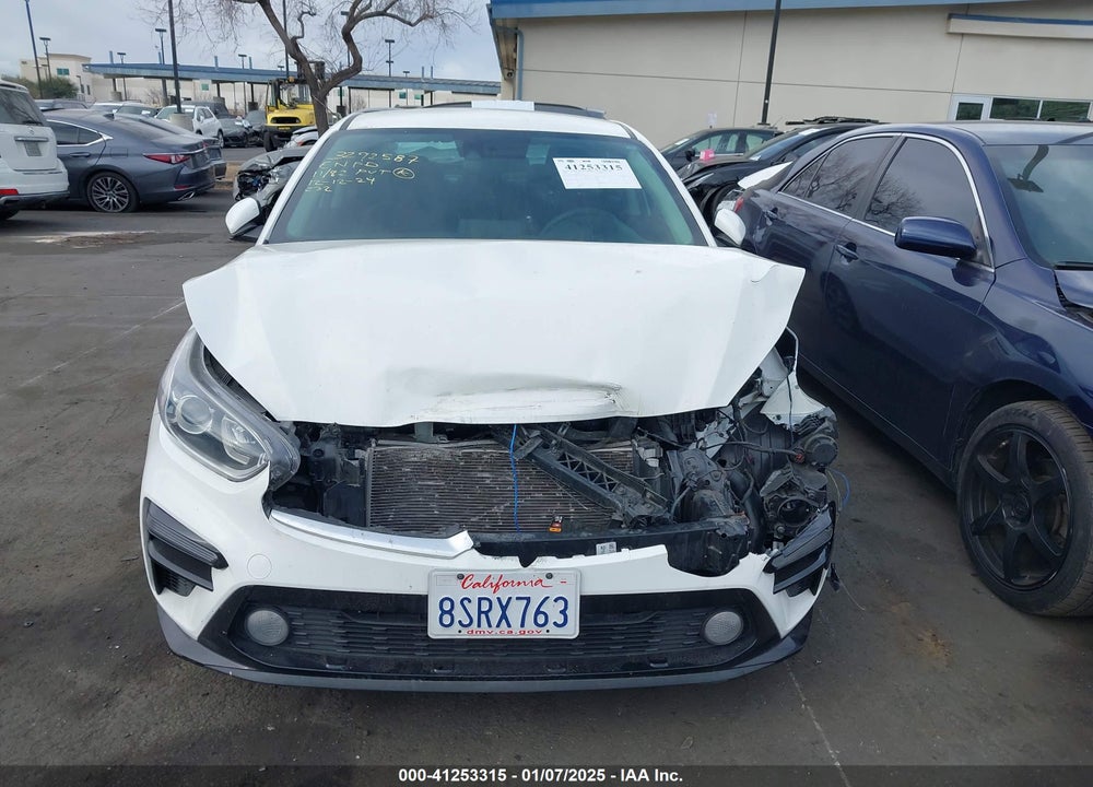 2021 KIA FORTE VIN: 3KPF24AD4ME268303