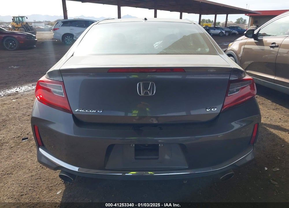 2017 HONDA ACCORD VIN: 1HGCT2B89HA005045