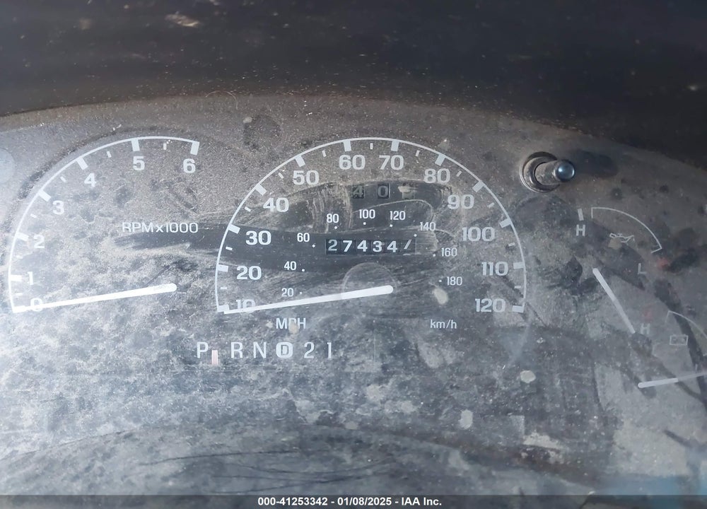 2000 FORD EXPLORER XLT VIN: 1FMZU63X1YZC22797