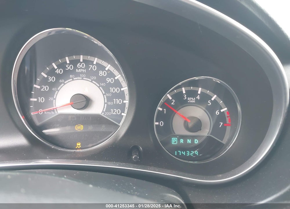 2013 CHRYSLER 200 VIN: 1C3CCBBB0DN699674