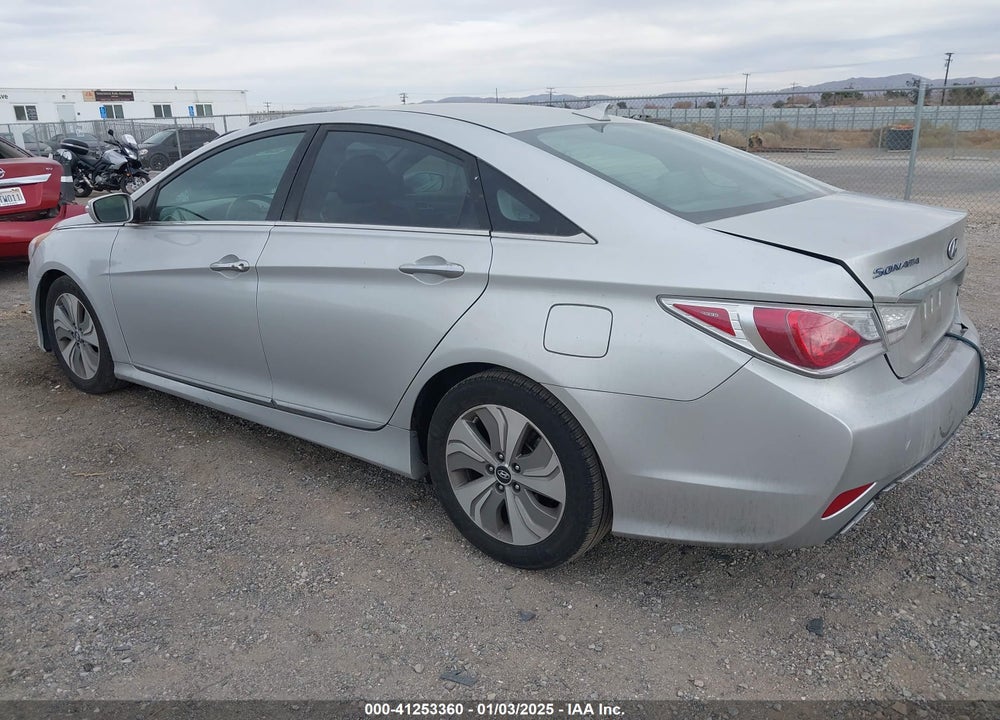 2014 HYUNDAI SONATA HYBRID VIN: KMHEC4A42EA103813