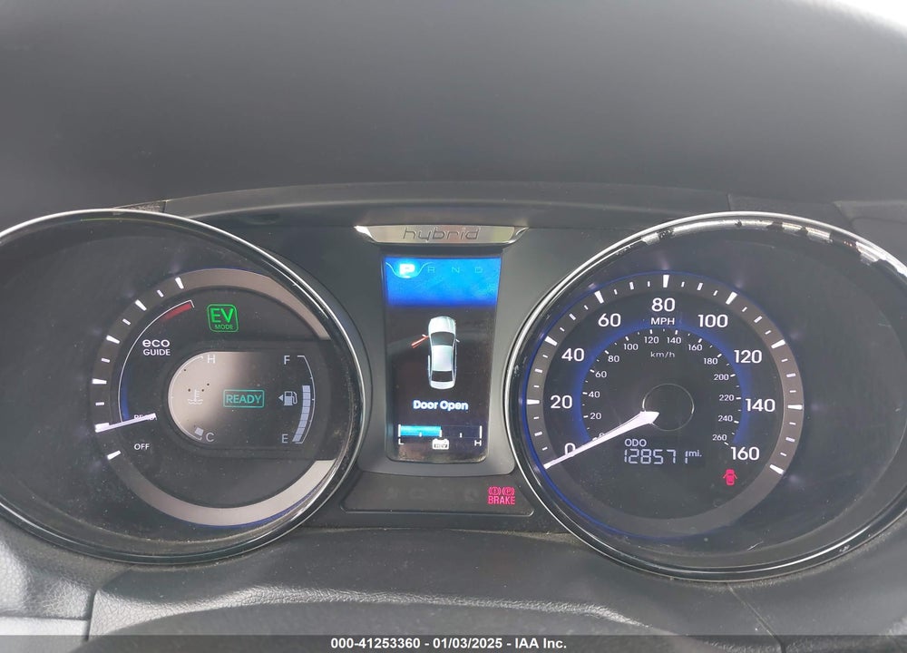 2014 HYUNDAI SONATA HYBRID VIN: KMHEC4A42EA103813