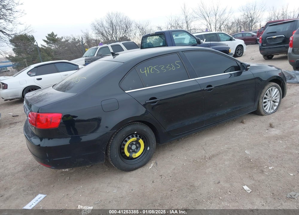 2013 VOLKSWAGEN JETTA 2.0L TDI VIN: 3VWLL7AJ2DM246858