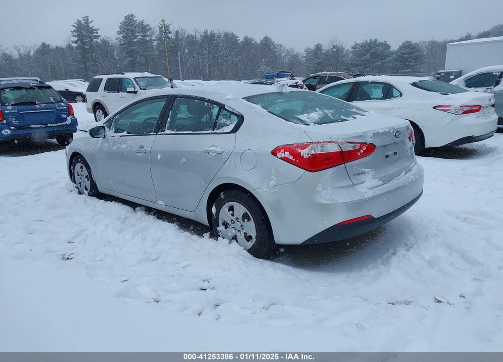 2015 KIA FORTE VIN: KNAFK4A69F5296613
