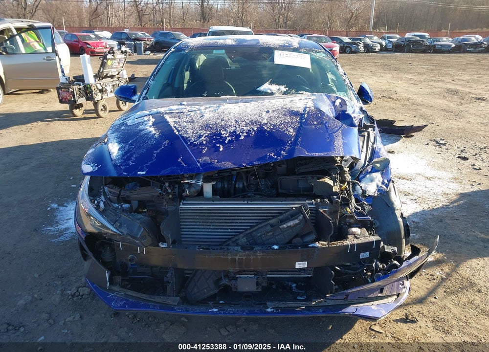 2021 HYUNDAI ELANTRA VIN: KMHLP4AG8MU069606
