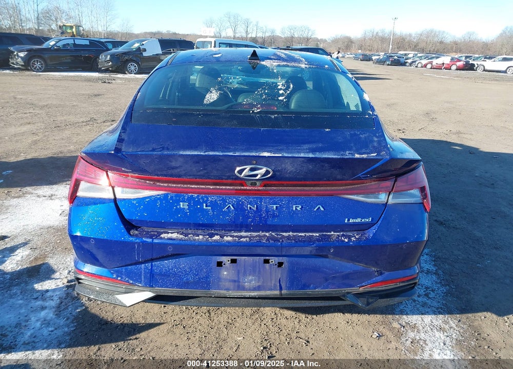 2021 HYUNDAI ELANTRA VIN: KMHLP4AG8MU069606