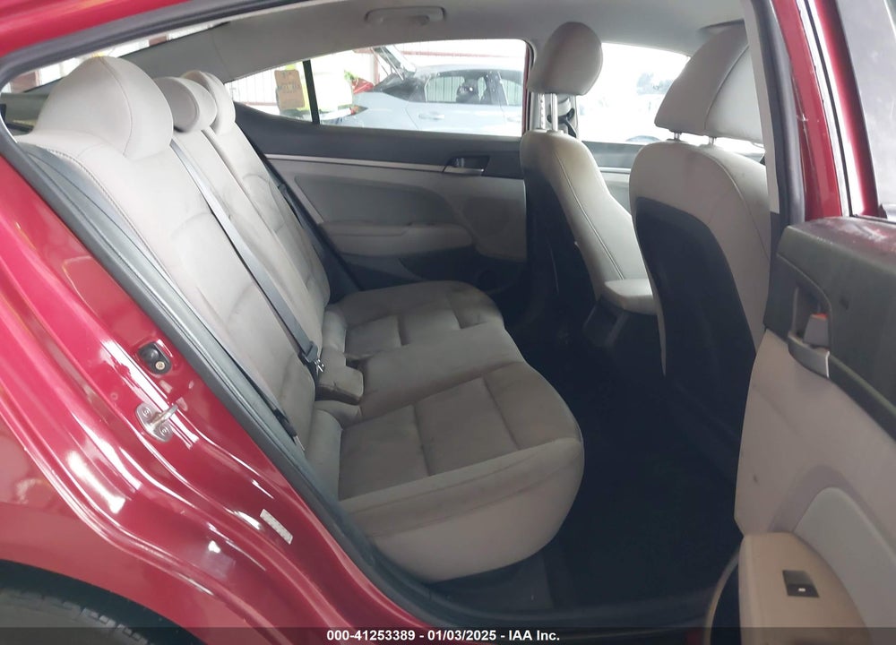 2017 HYUNDAI ELANTRA SE VIN: KMHD84LF6HU417687