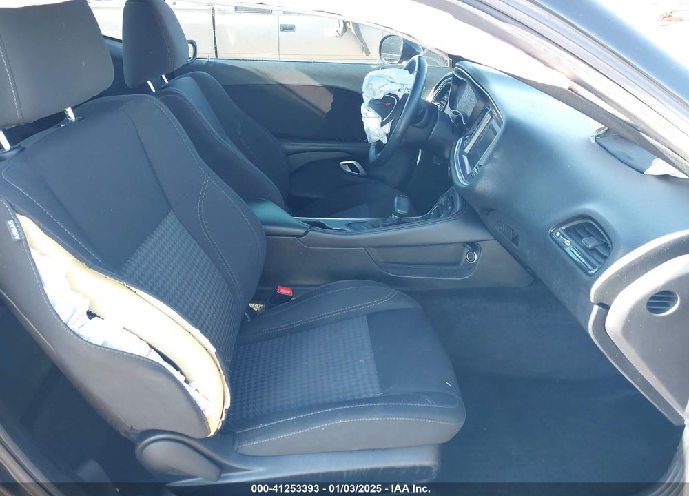 2017 DODGE CHALLENGER SXT VIN: 2C3CDZAG3HH613906