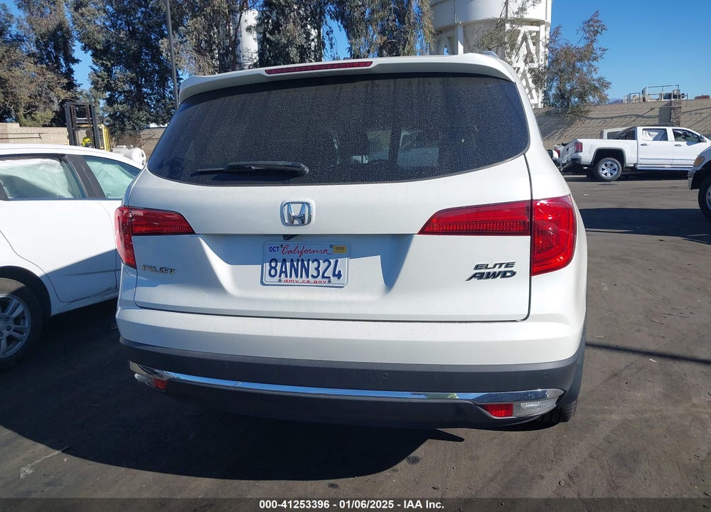 2017 HONDA PILOT ELITE VIN: 5FNYF6H04HB032553