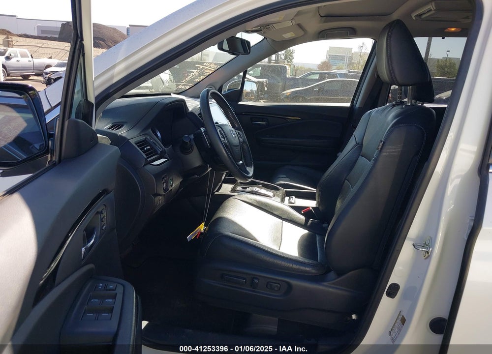 2017 HONDA PILOT ELITE VIN: 5FNYF6H04HB032553