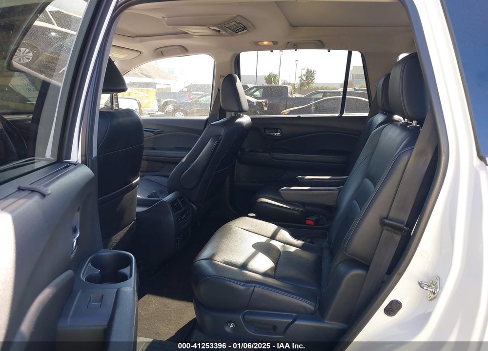 2017 HONDA PILOT ELITE VIN: 5FNYF6H04HB032553