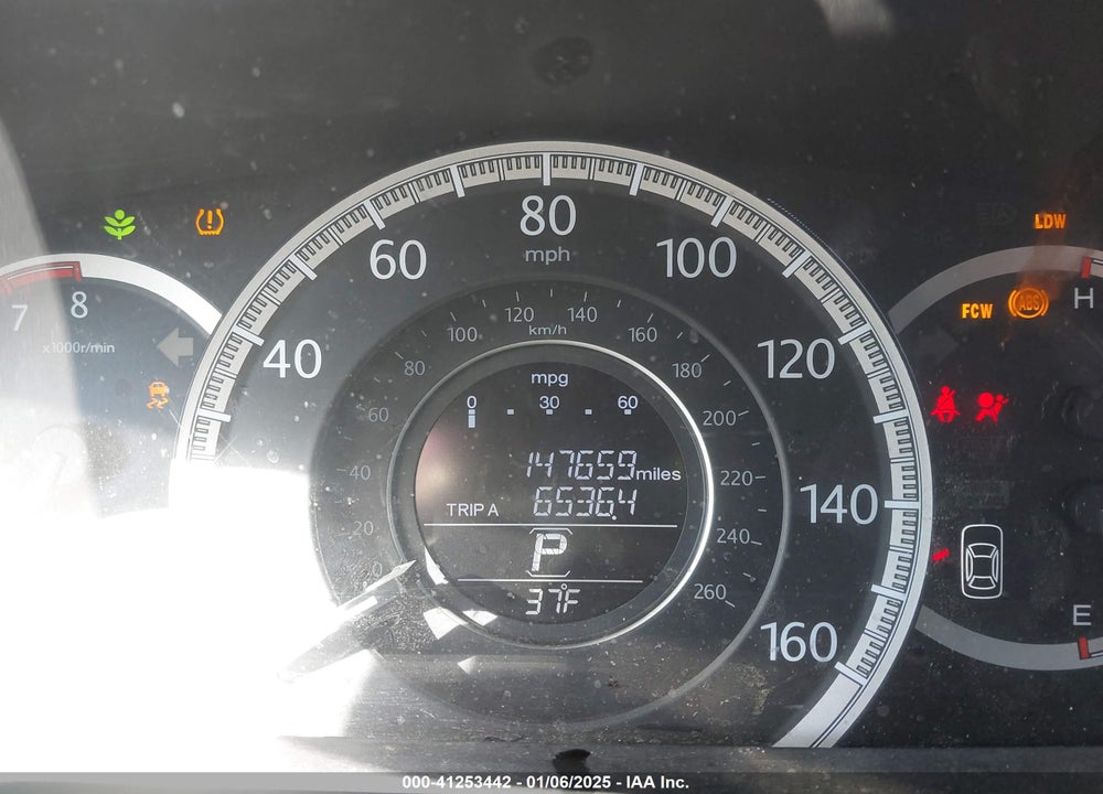 2013 HONDA ACCORD VIN: 1HGCR3F88DA038093