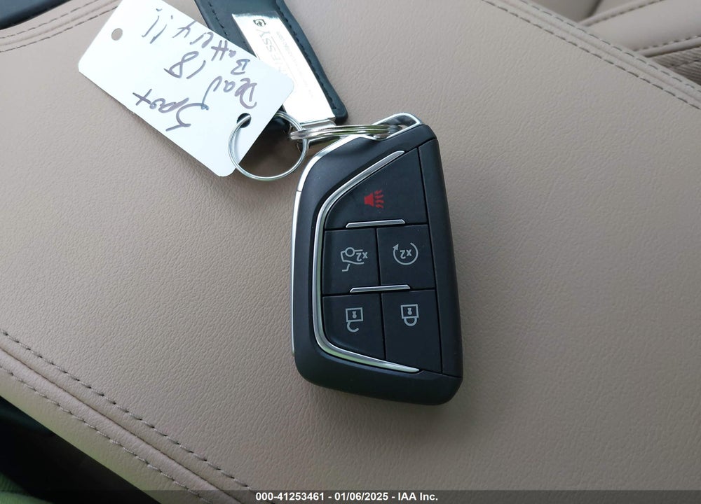 2025 CADILLAC CT5 VIN: 1G6DN5RW9S0105570