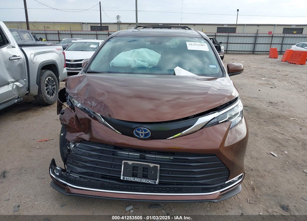2023 TOYOTA SIENNA VIN: 5TDYRKEC3PS169380