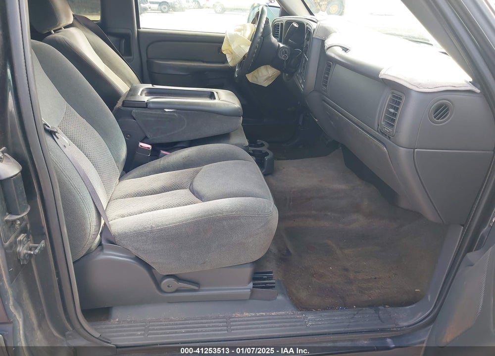 2003 CHEVROLET SILVERADO 1500 LS VIN: 2GCEC19V631403541