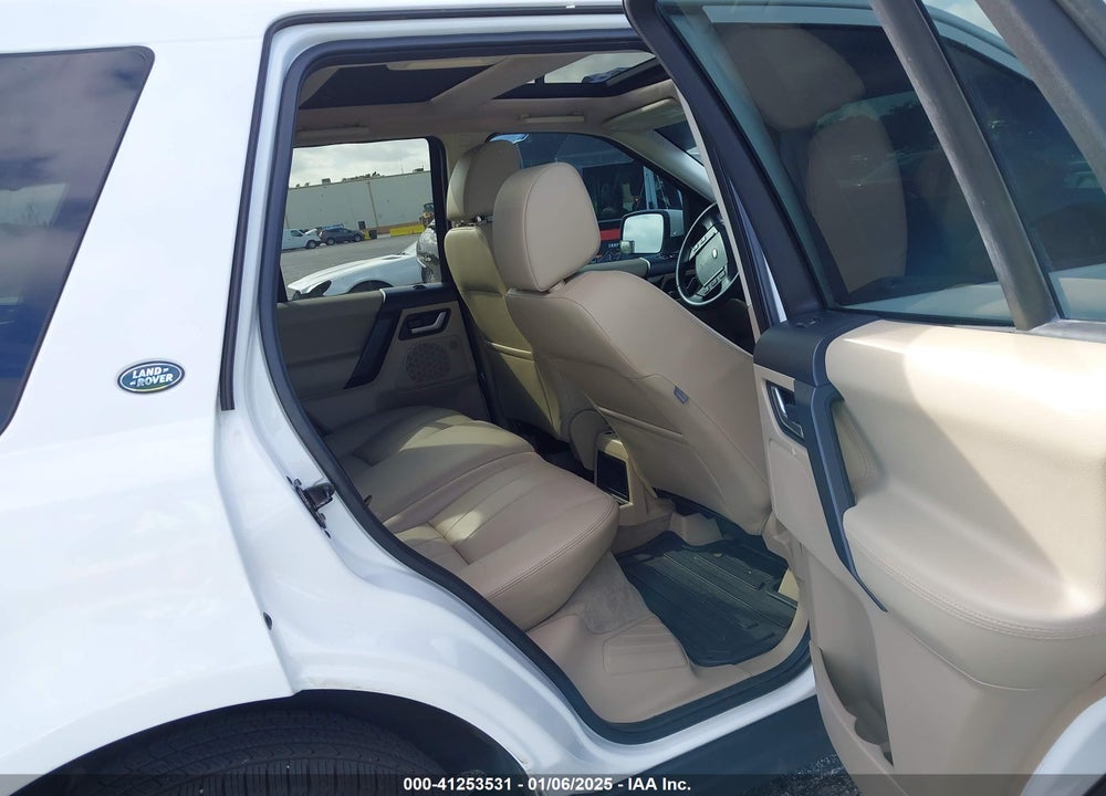 2011 LAND ROVER LR2 VIN: SALFR2BN9BH253741