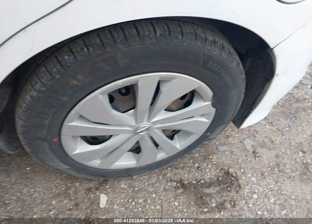 2017 NISSAN VERSA NOTE SV VIN: 3N1CE2CP9HL365779