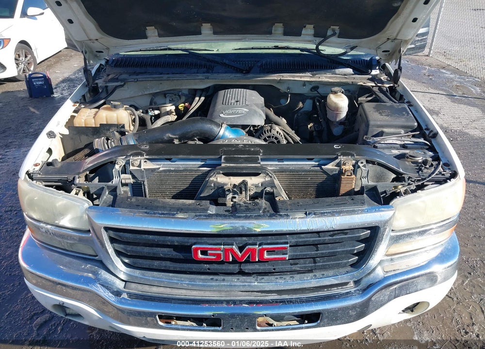 2005 GMC SIERRA 1500HD SLE VIN: 1GTGK13U05F811217