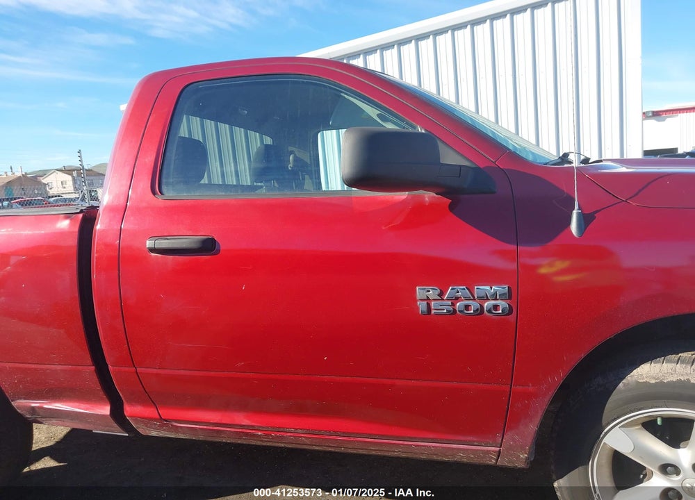 2014 RAM 1500 VIN: 3C6JR6AG7EG235563