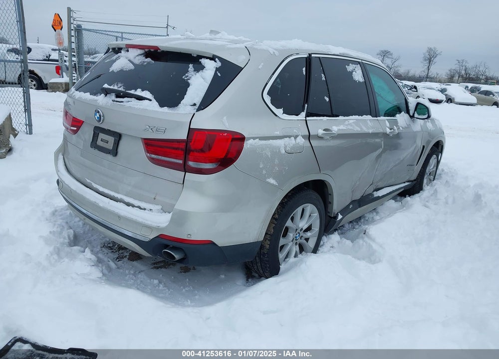 2015 BMW X5 VIN: 5UXKR0C53F0P12905