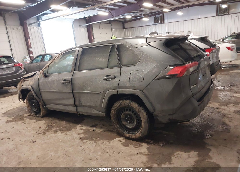 2022 TOYOTA RAV4 LE VIN: 2T3F1RFV0NW301868