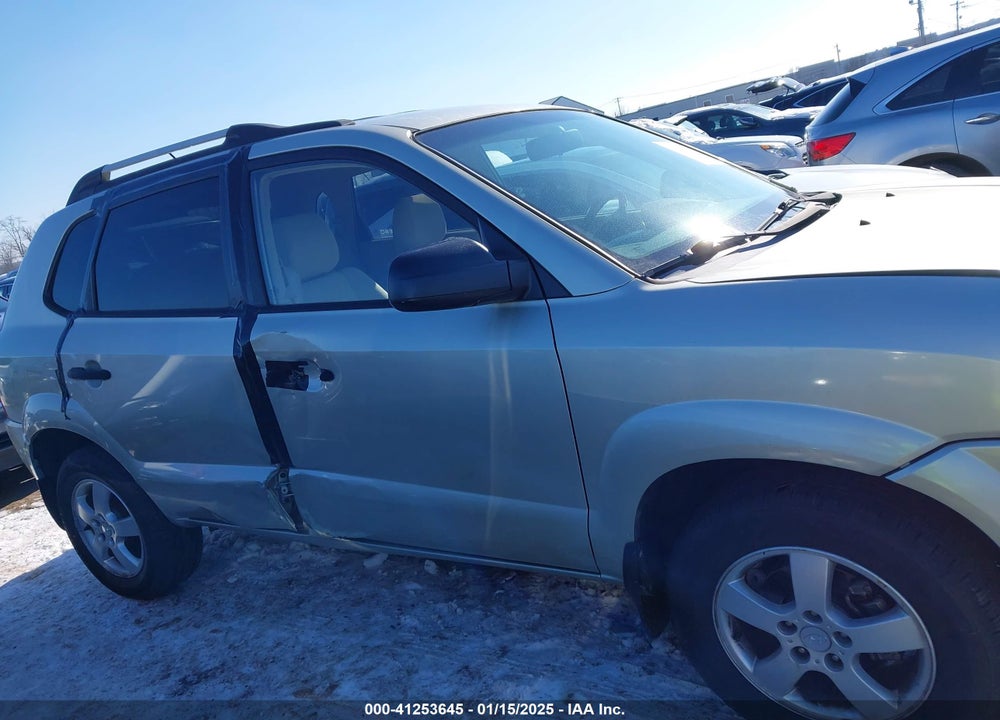 2007 HYUNDAI TUCSON GLS VIN: KM8JM12B17U609061