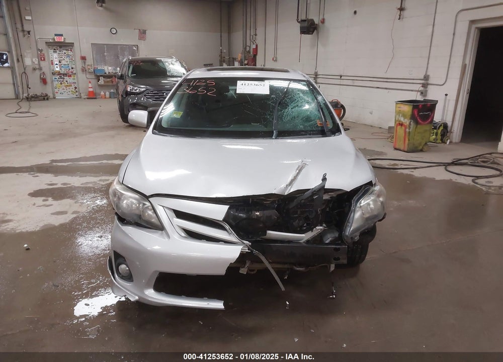 2011 TOYOTA COROLLA VIN: 2T1BU4EE5BC605200