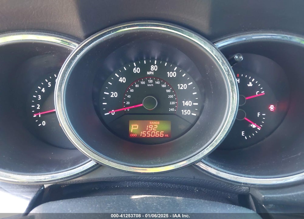 2013 KIA SORENTO VIN: 5XYKT4A64DG343274