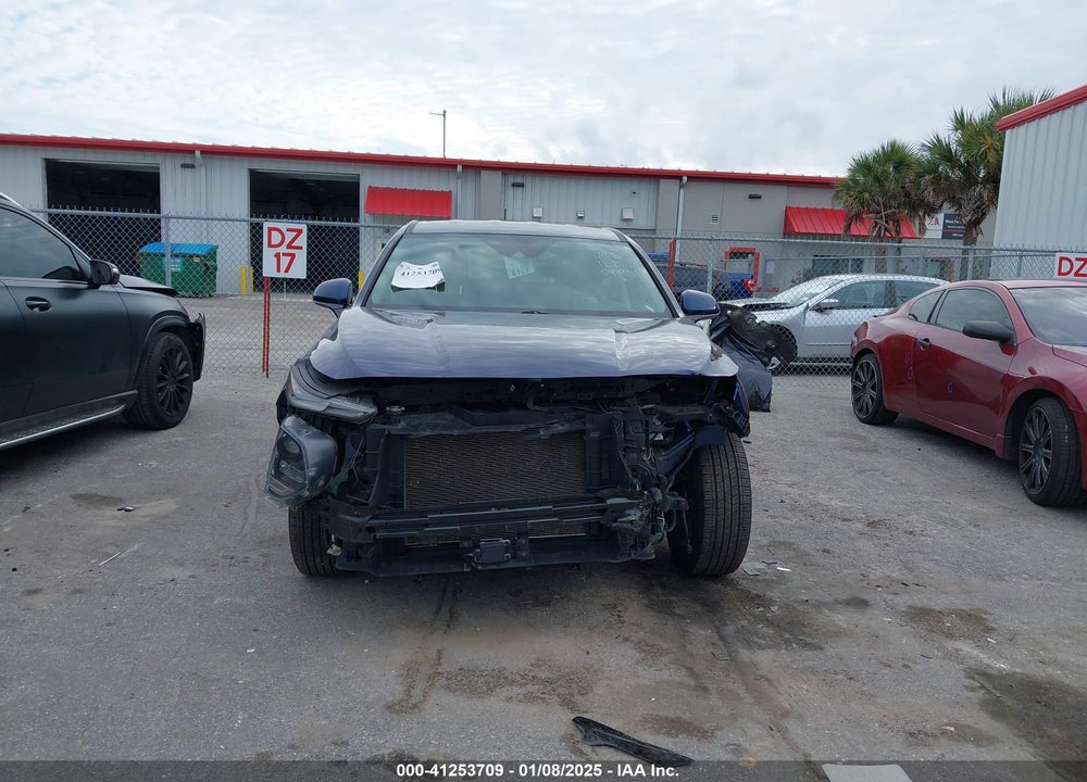 2019 HYUNDAI SANTA FE SE VIN: 5NMS2CAD7KH097951