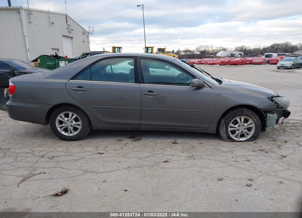 2005 TOYOTA CAMRY LE V6 VIN: 4T1BF30KX5U605732