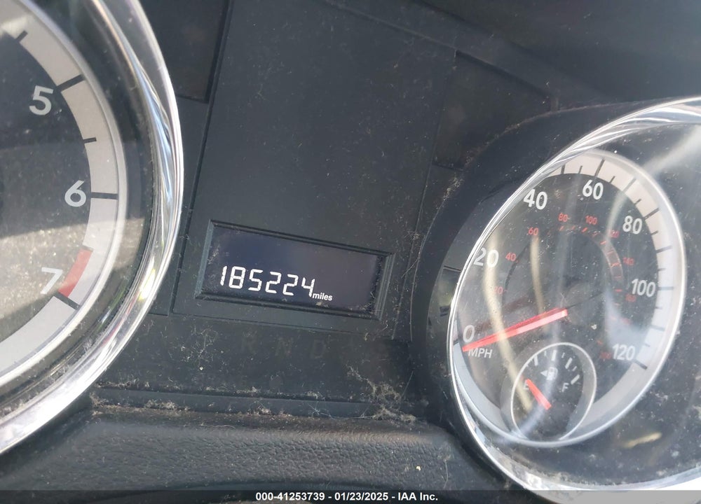 2011 DODGE GRAND CARAVAN MAINSTREET VIN: 2D4RN3DG1BR738502