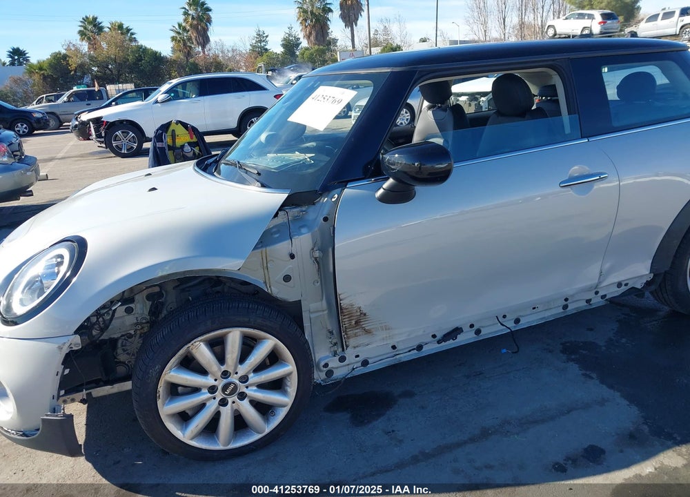 2021 MINI HARDTOP VIN: WMWXR5C09M2N61849