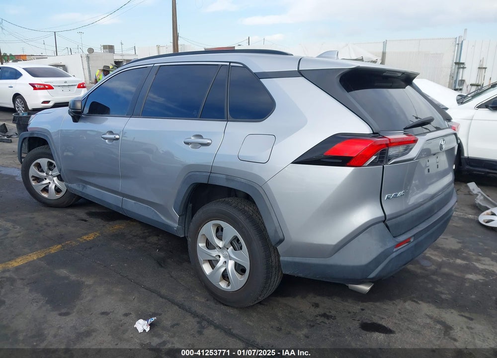 2019 TOYOTA RAV4 LE VIN: 2T3H1RFV8KC023582