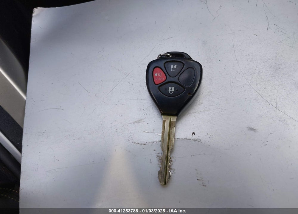 2010 TOYOTA SCION TC VIN: JTKDE3B75A0303641
