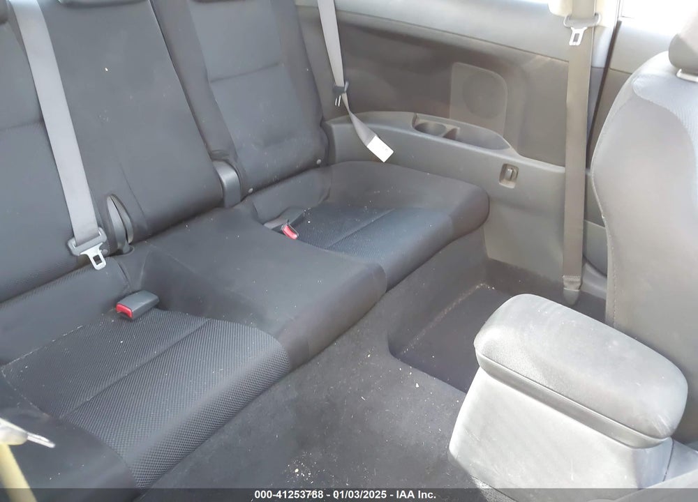 2010 TOYOTA SCION TC VIN: JTKDE3B75A0303641