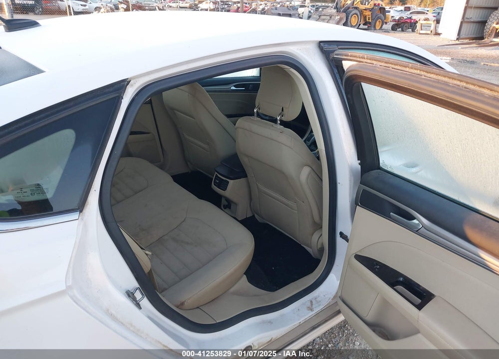 2013 FORD FUSION VIN: 3FA6P0HRXDR246638