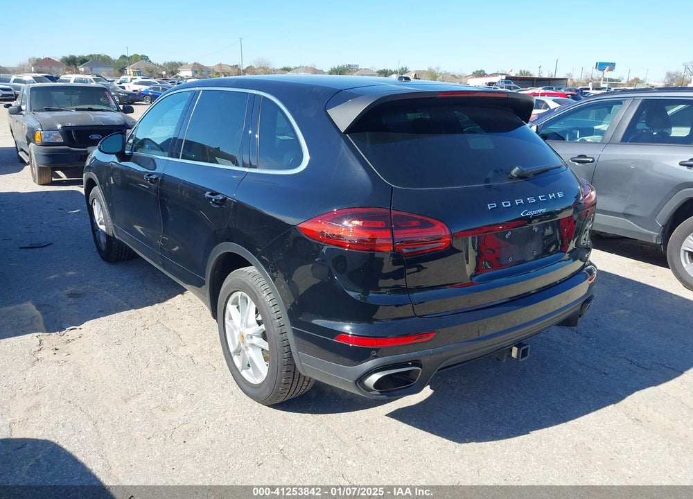 2016 PORSCHE CAYENNE VIN: WP1AA2A24GKA15837