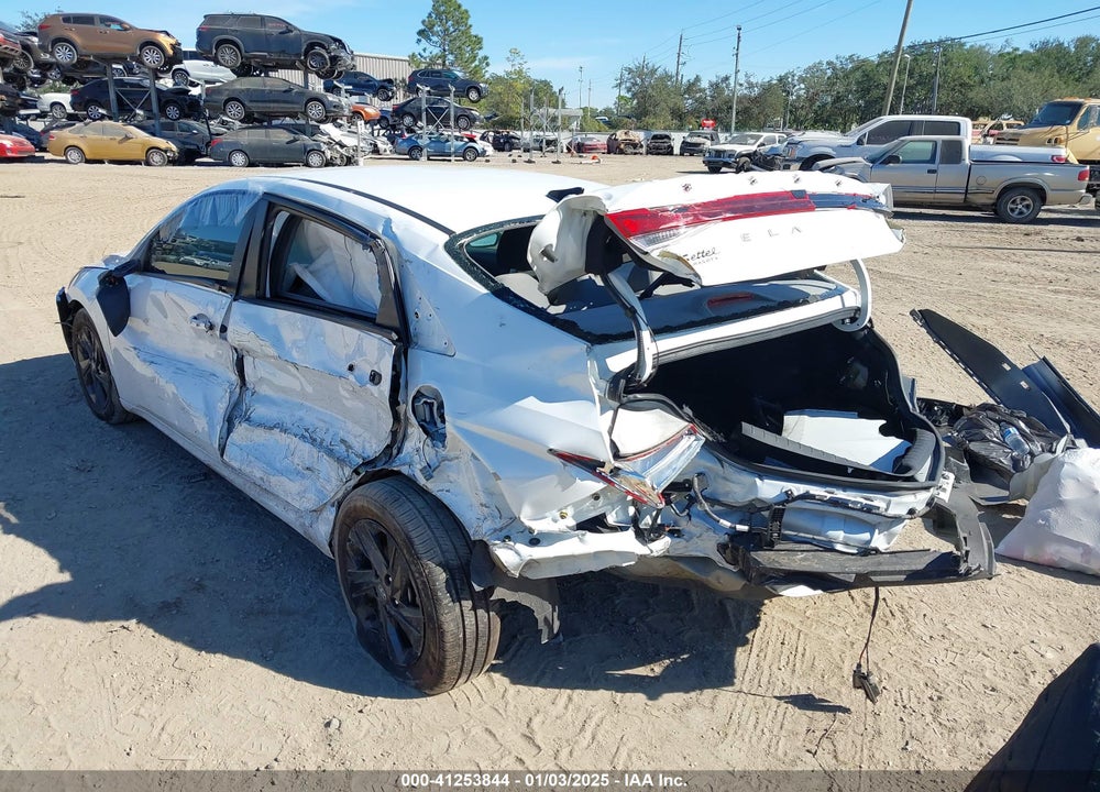 2022 HYUNDAI ELANTRA SEL VIN: 5NPLS4AG5NH070288