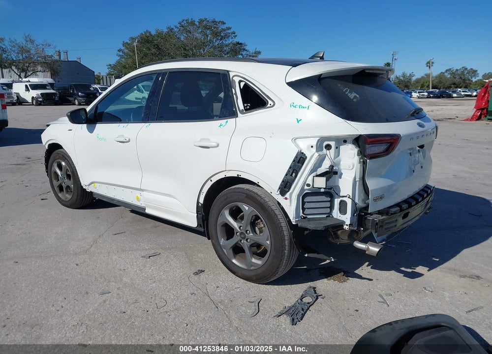 2024 FORD ESCAPE ST LINE VIN: 1FMCU0MN5RUA55147