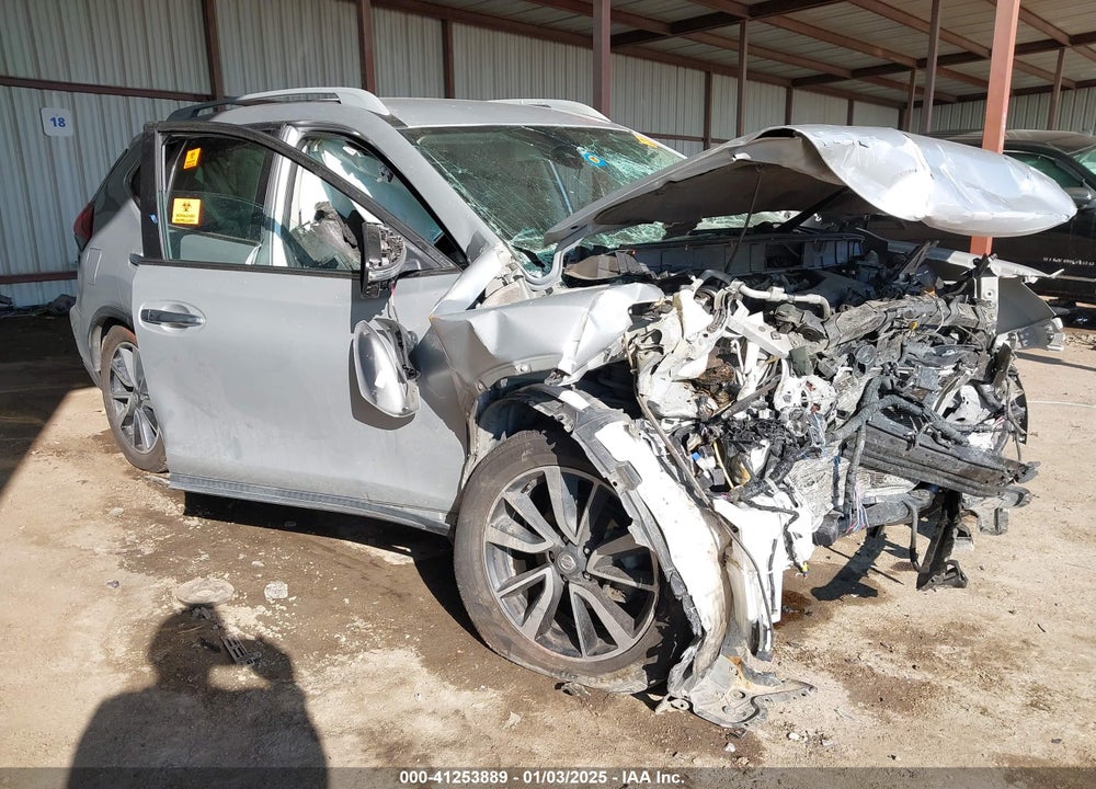 2019 NISSAN ROGUE VIN: 5N1AT2MTXKC762051