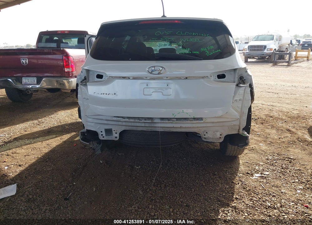 2020 HYUNDAI SANTA FE SE VIN: 5NMS23AD1LH281509