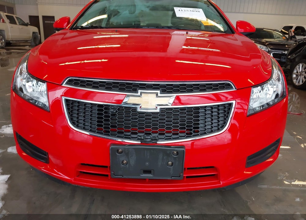 2014 CHEVROLET CRUZE 1LT AUTO VIN: 1G1PC5SB1E7136808