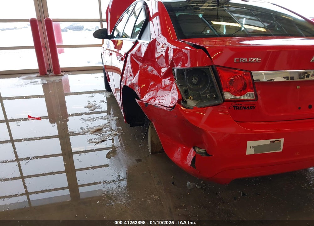 2014 CHEVROLET CRUZE 1LT AUTO VIN: 1G1PC5SB1E7136808