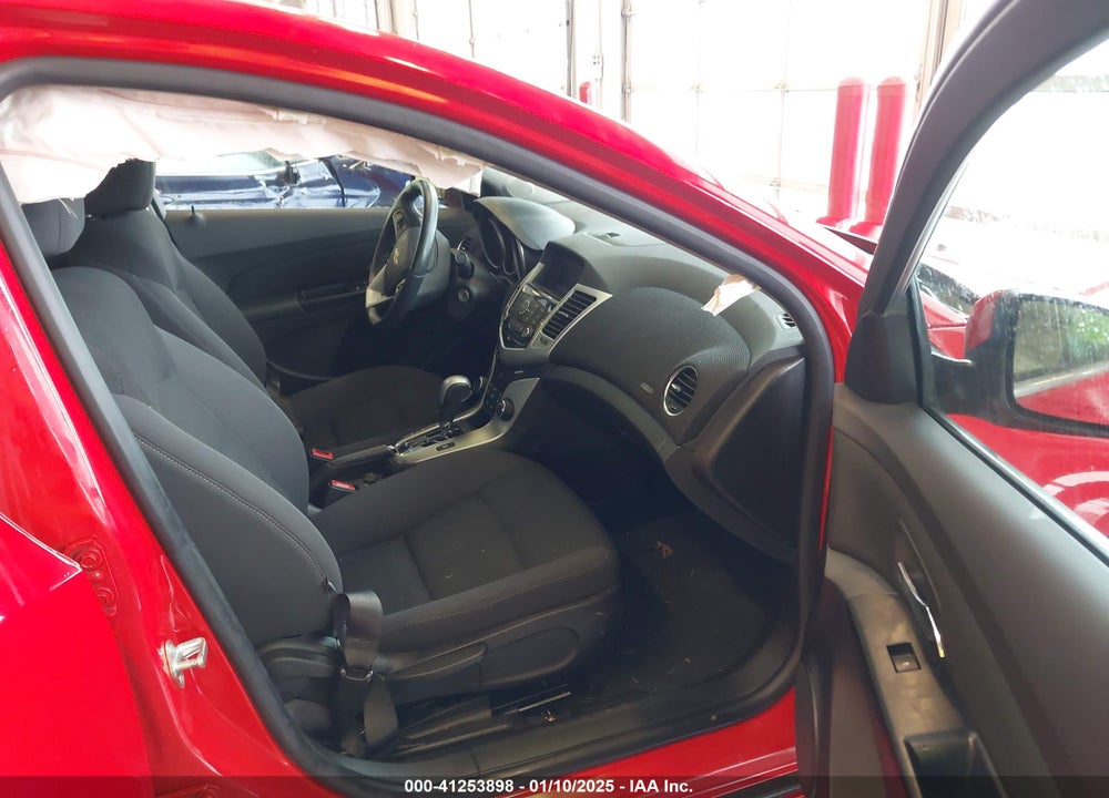 2014 CHEVROLET CRUZE 1LT AUTO VIN: 1G1PC5SB1E7136808