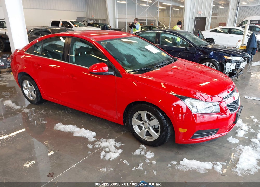 2014 CHEVROLET CRUZE 1LT AUTO VIN: 1G1PC5SB1E7136808