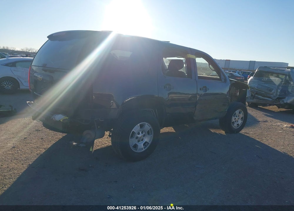 2013 CHEVROLET TAHOE VIN: 1GNSKBE03DR338802