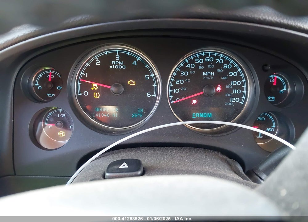 2013 CHEVROLET TAHOE VIN: 1GNSKBE03DR338802
